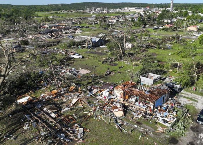 Pre-Mother Day Chaos? Storms Move In, Keeping Oklahomans on Edge